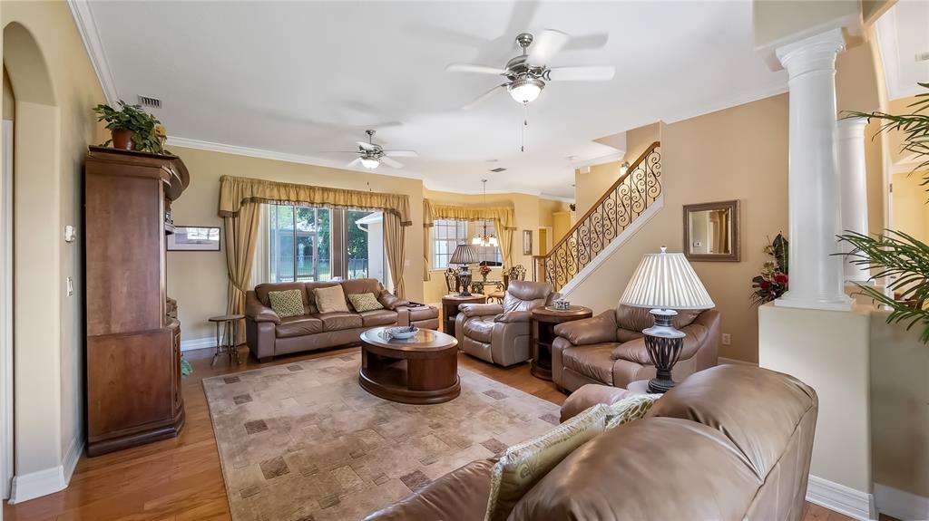 10336 Lake Louisa Road Clermont, FL 34711 - Photo 10 of 62 a living room with furniture