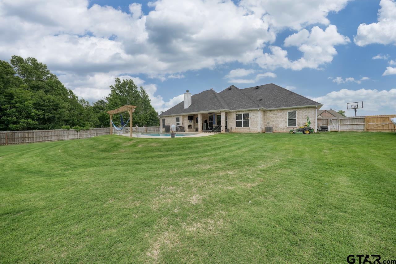 19359 Ridge Point Circle Lindale, TX 75771 - Photo 43 of 47