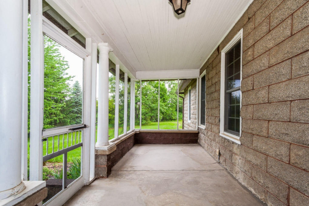 9302 Eaton Rapids Road Springport, MI 49284 - Photo 5 of 46 _MG_0003-3