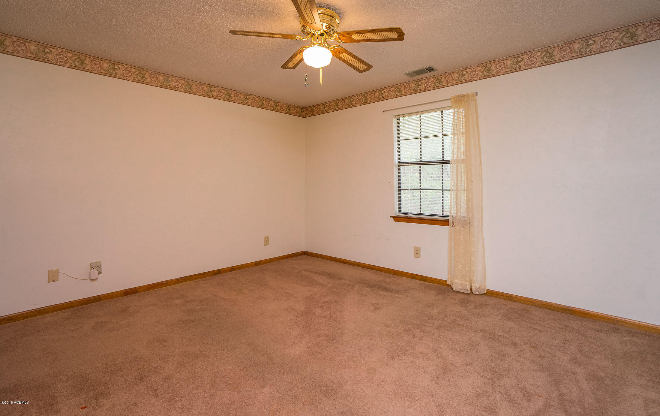 1 State Rd S-7-429 Beaufort, SC 29907 - Photo 14 of 24 DSC03314-1