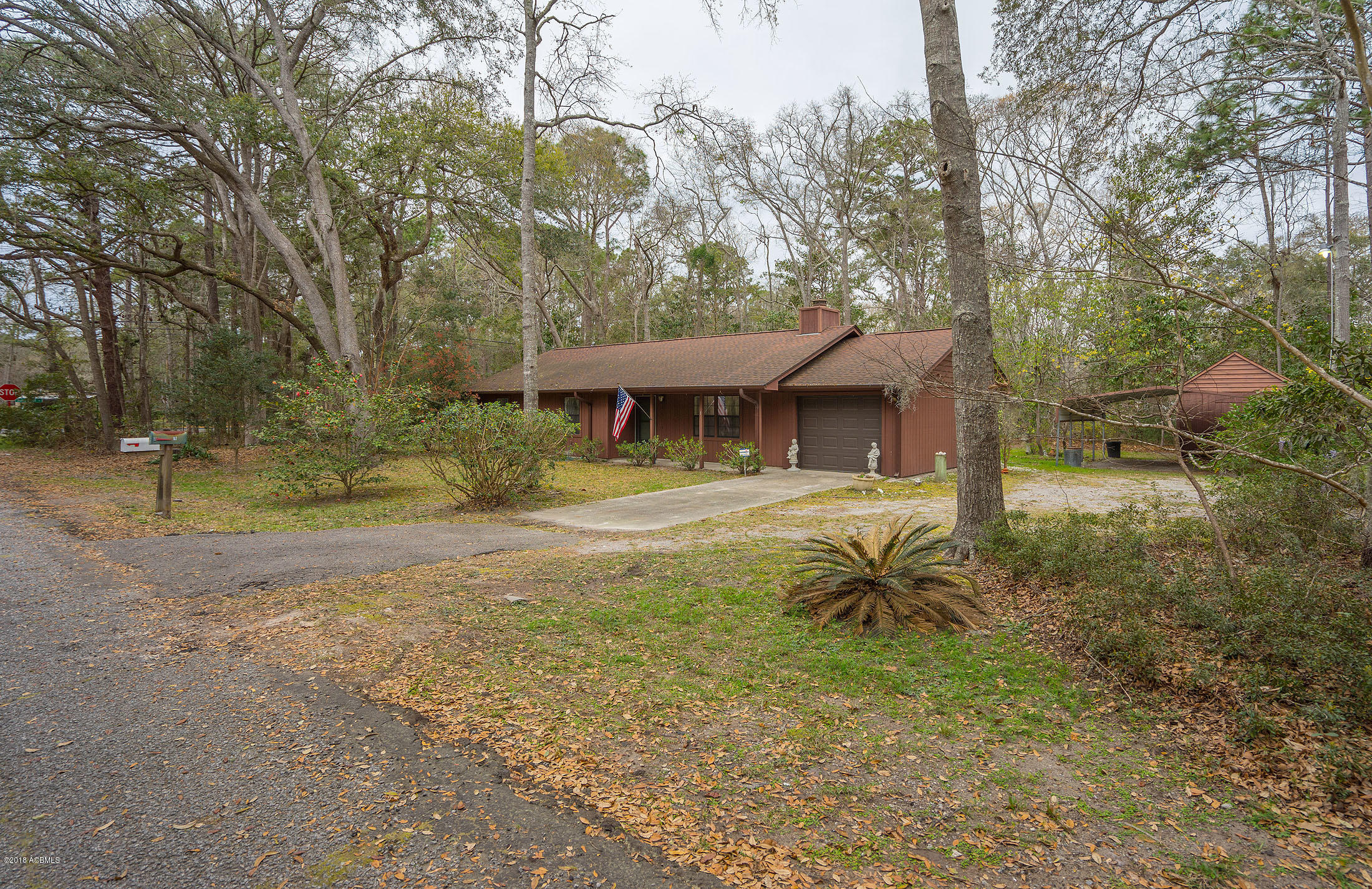 1 State Rd S-7-429 Beaufort, SC 29907 - Photo 4 of 24 DSC03339-1