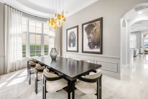 $9,750,000 | 4216 Intracoastal Drive, Highland Beach, FL 33487