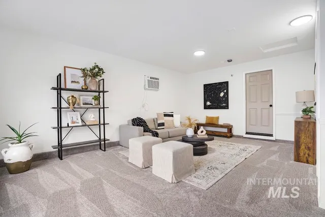 $314,950 | 1026 East Hawaii Avenue, Nampa, ID 83686