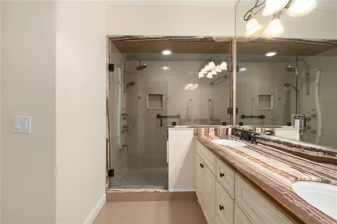 $580,000 | 315 Old River Road, Unit 6, Lincoln, RI 02838