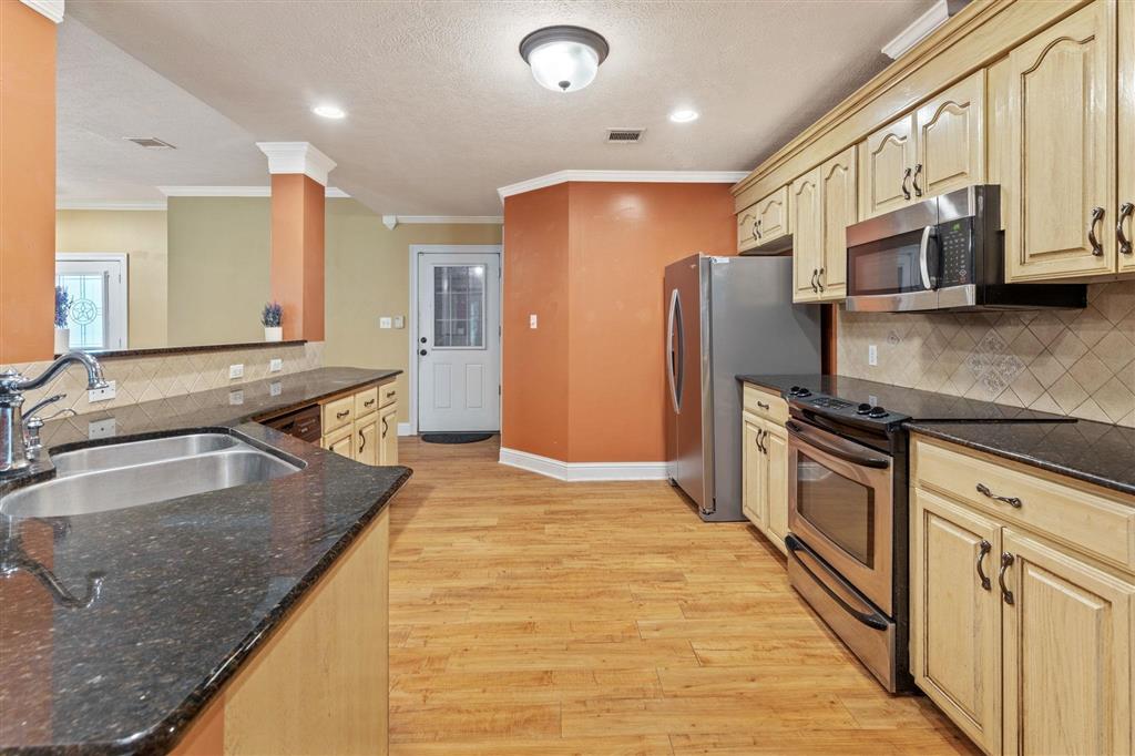 620 You Winn Road Moss Bluff, LA 70611 - Photo 6 of 17 Gallery Image 6