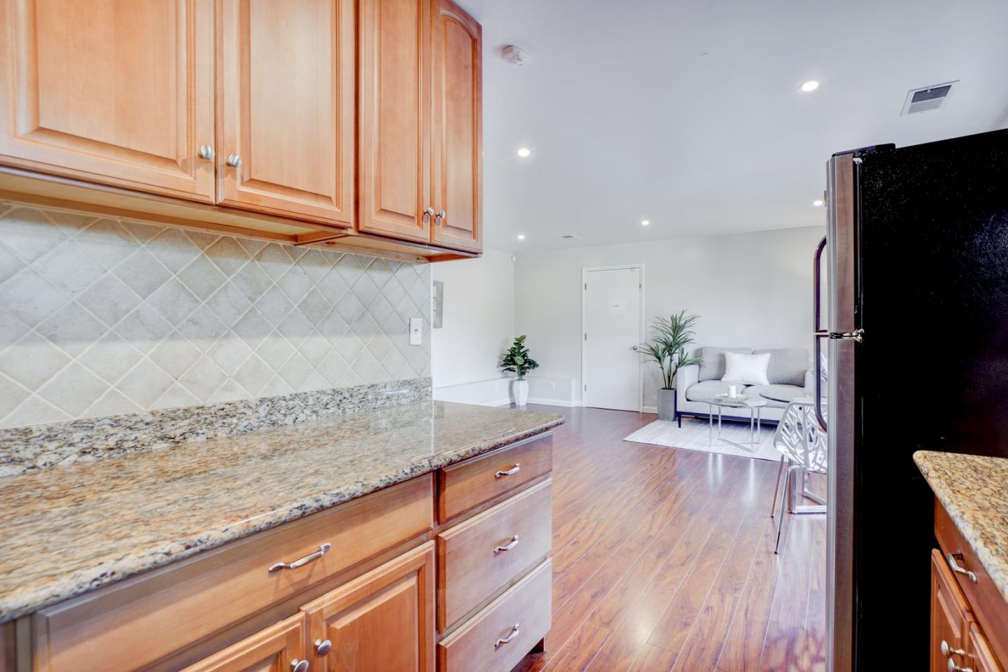 1112 Millbrae Avenue Millbrae, CA 94030 - Photo 71 of 100