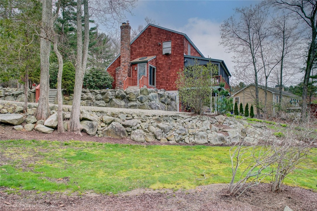 79 Lake Drive Glocester, RI 02814 - Photo 7 of 34