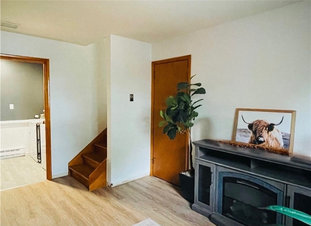 88 Wall Street Addison, NY 14801 - Photo 4 of 12