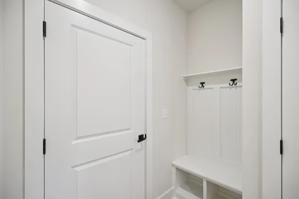 $349,900 | 1048 Stagecoach Drive, White House, TN 37188