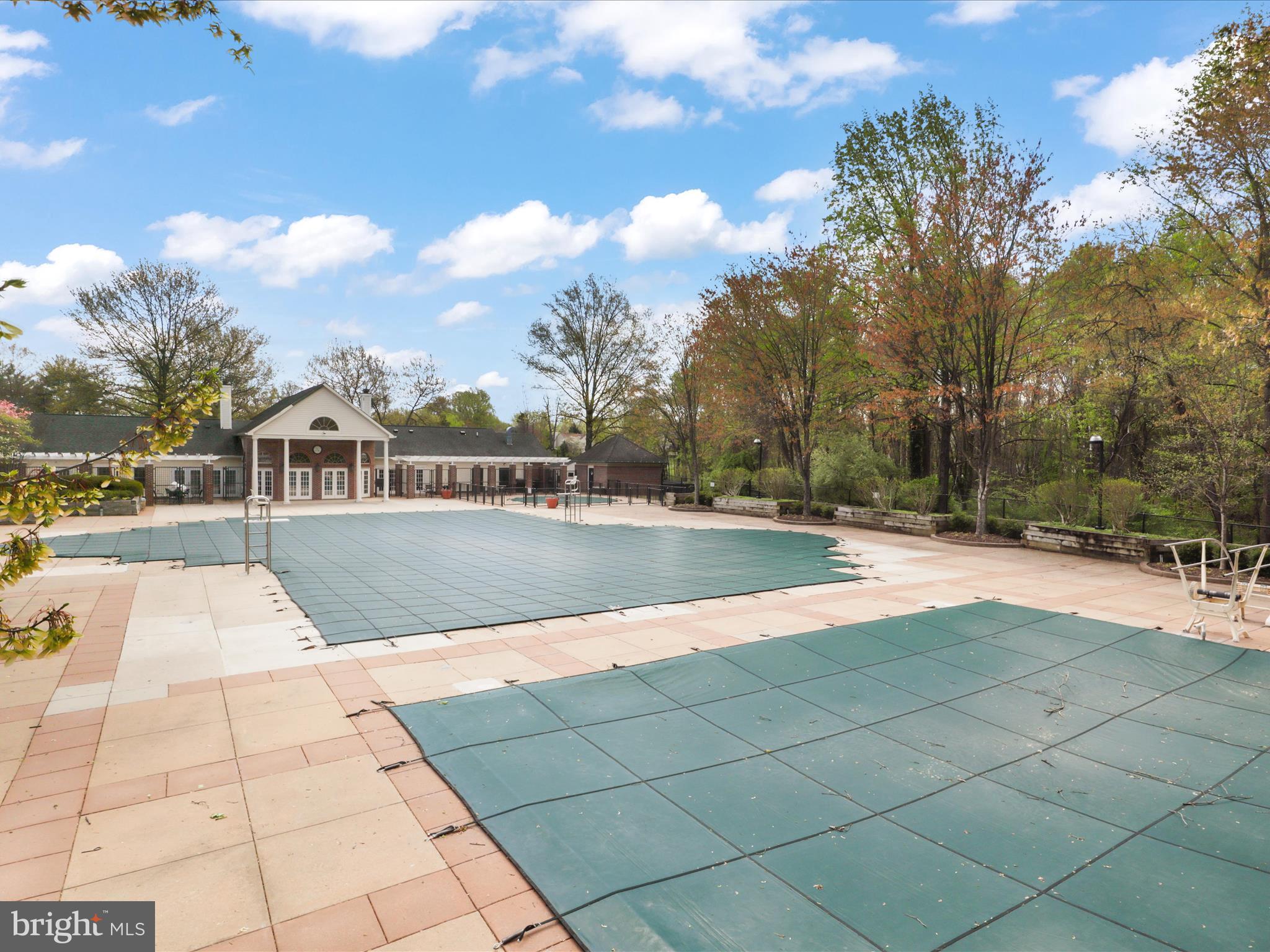 11770 Valley Ridge Circle Fairfax, VA 22033 - Photo 43 of 61 Diving Pool & Lap Pool