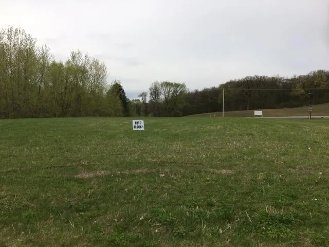 $76,000 | 516 Industrial Boulevard, Watertown, MN 55388