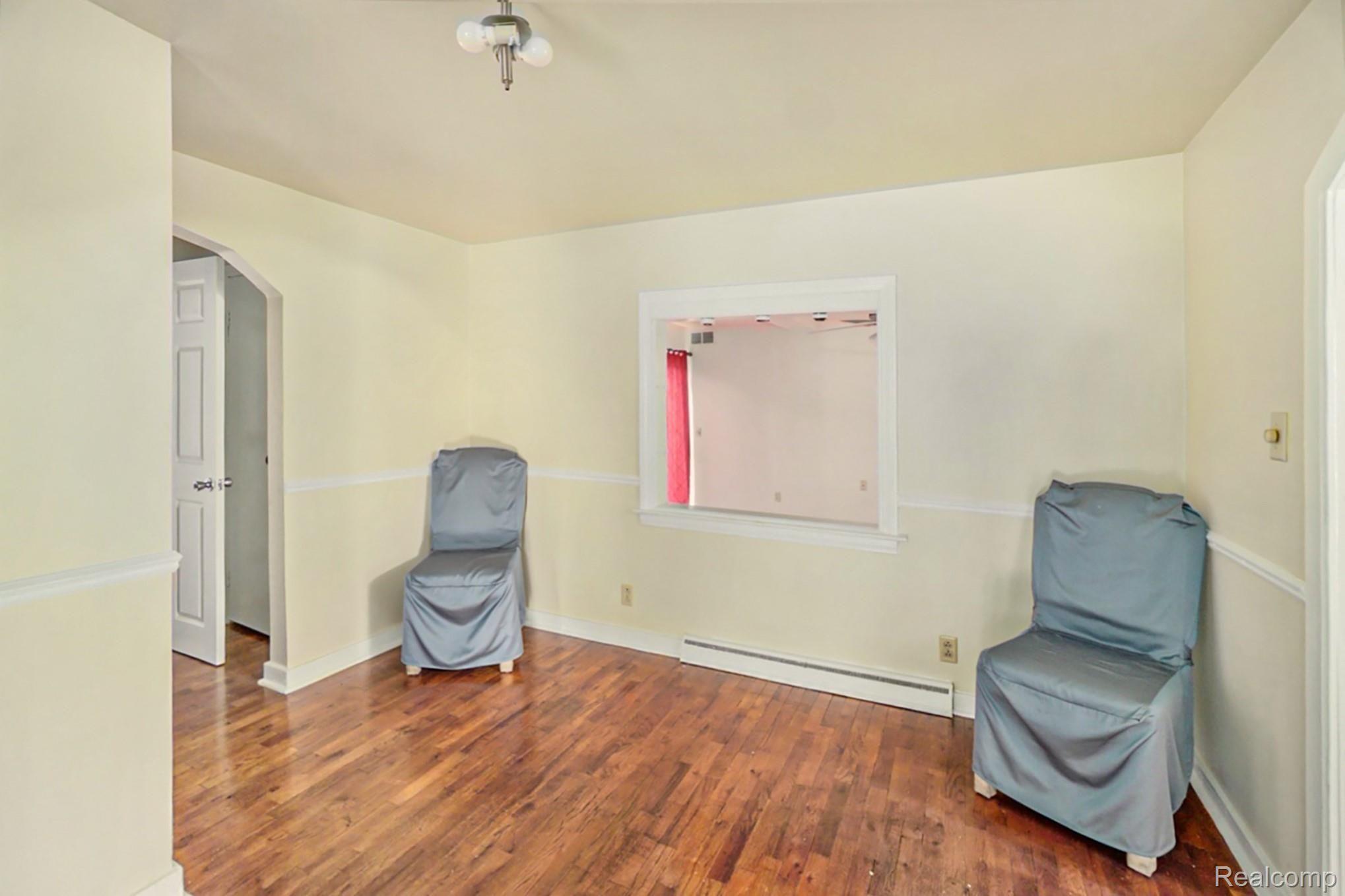 1380 Riser Drive Saginaw, MI 48638 - Photo 6 of 21 Photo Nov 03, 2 01 49 PM.jpg