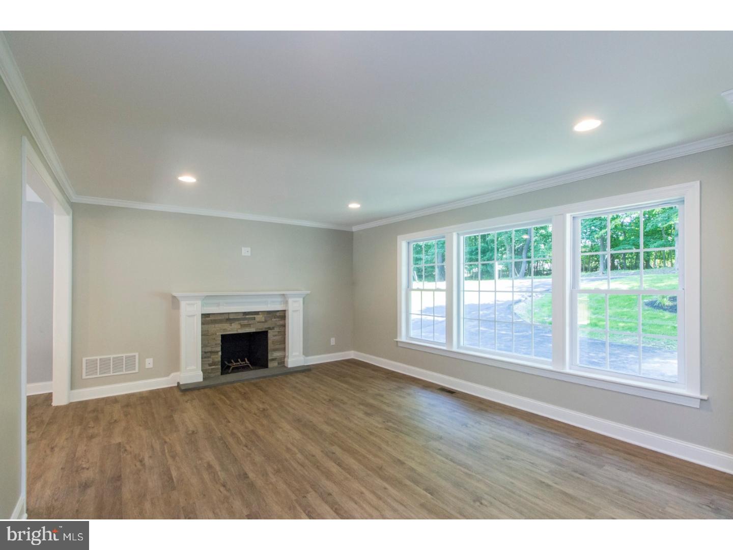 176 Marple Road Broomall, PA 19008 - Photo 6 of 24 Gallery Image 6