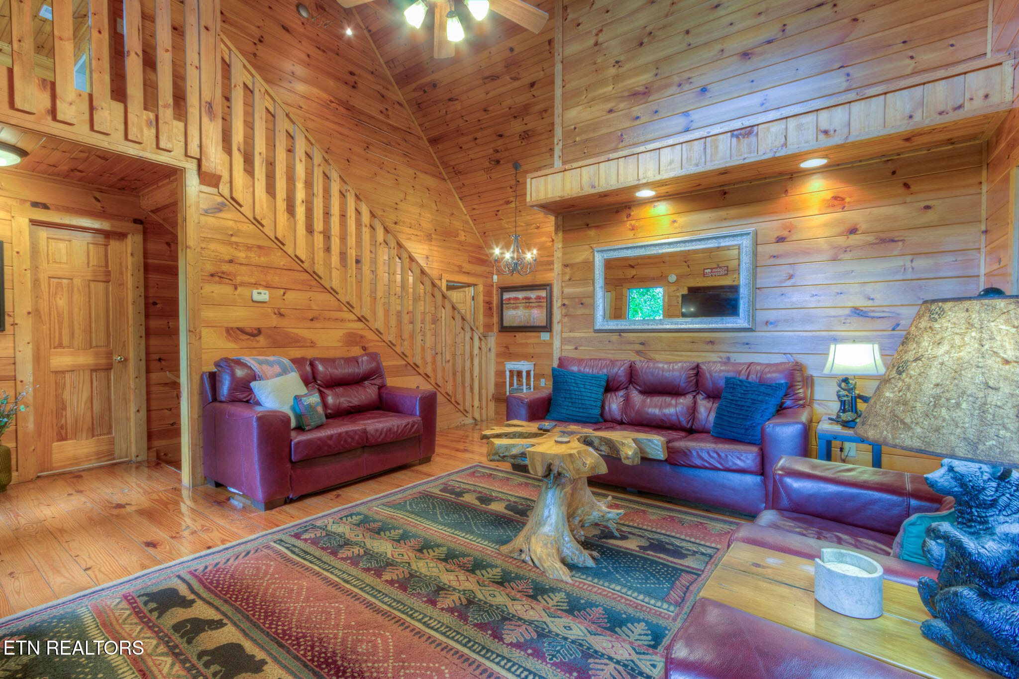 3810 Old Mountain Road Sevierville, TN 37876 - Photo 5 of 46 05