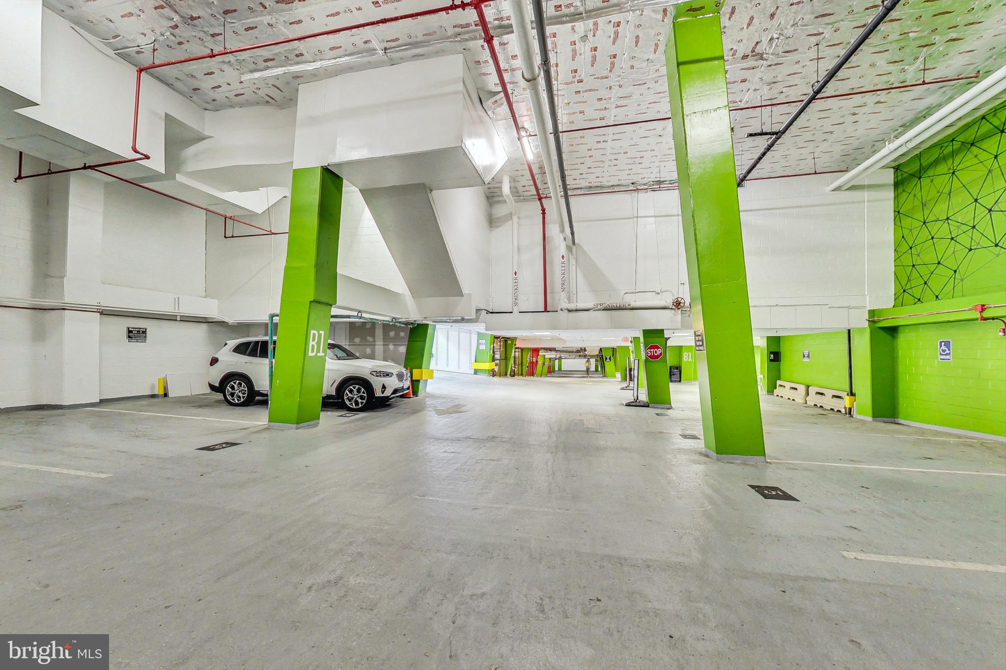 4814 Hampden Lane, Unit R2 Bethesda, MD 20814 - Photo 28 of 31