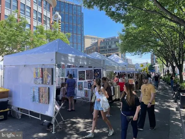 $4,300 | 4814 Hampden Lane, Unit R2, Bethesda, MD 20814