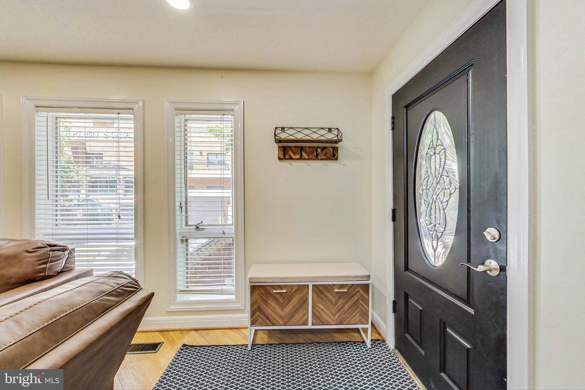 4814 Hampden Lane, Unit R2 Bethesda, MD 20814 - Photo 7 of 31