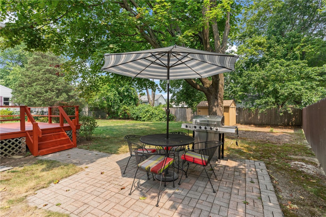 255 Strawberry Field Road Warwick, RI 02886 - Photo 21 of 25 Gallery Image 21