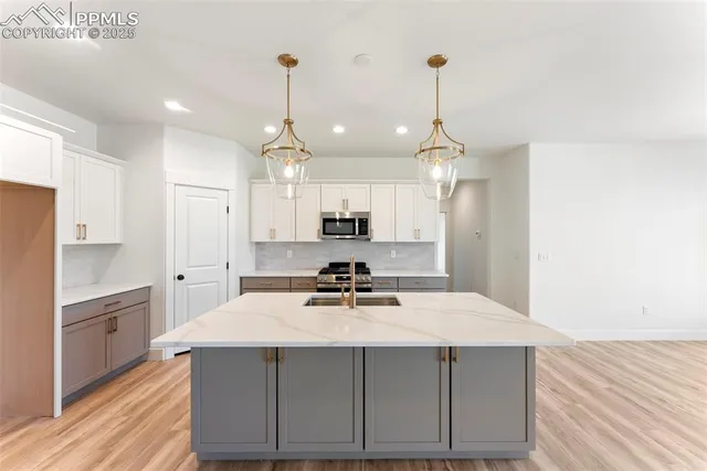 $599,000 | 187 High Meadows Drive, Florence, CO 81226