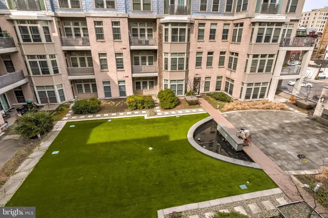 $269,000 | 1209 North Charles Street, Unit 304, Baltimore, MD 21201