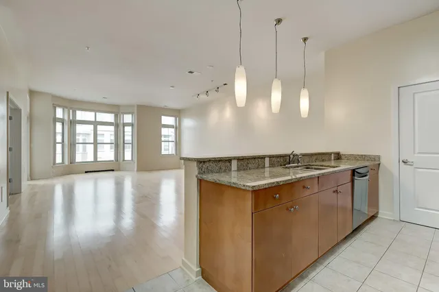 $269,000 | 1209 North Charles Street, Unit 304, Baltimore, MD 21201