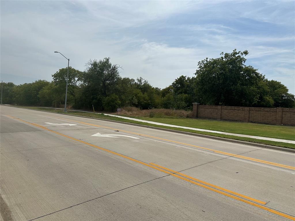 1150 East Seeton Road Grand Prairie, TX 75054 - Photo 2 of 13 View of road
