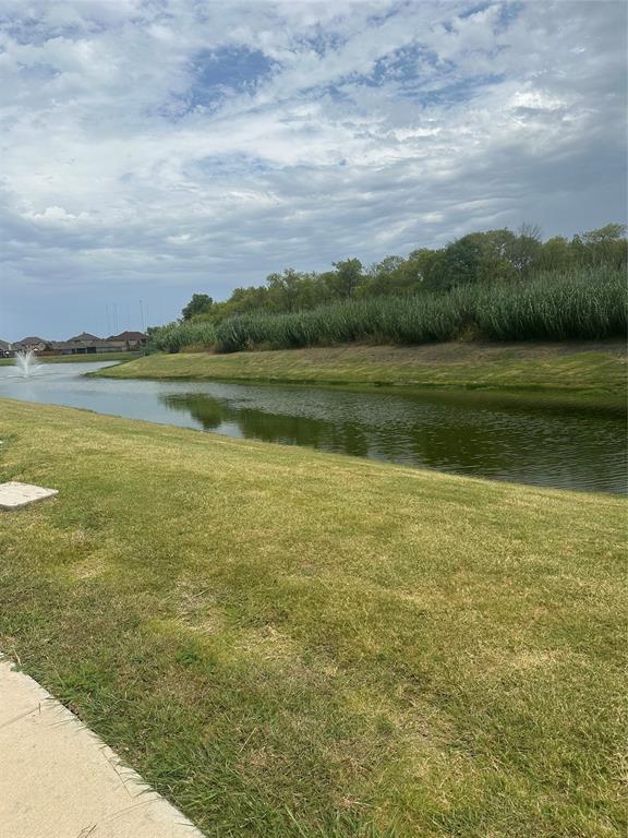 1150 East Seeton Road Grand Prairie, TX 75054 - Photo 4 of 13 Water view