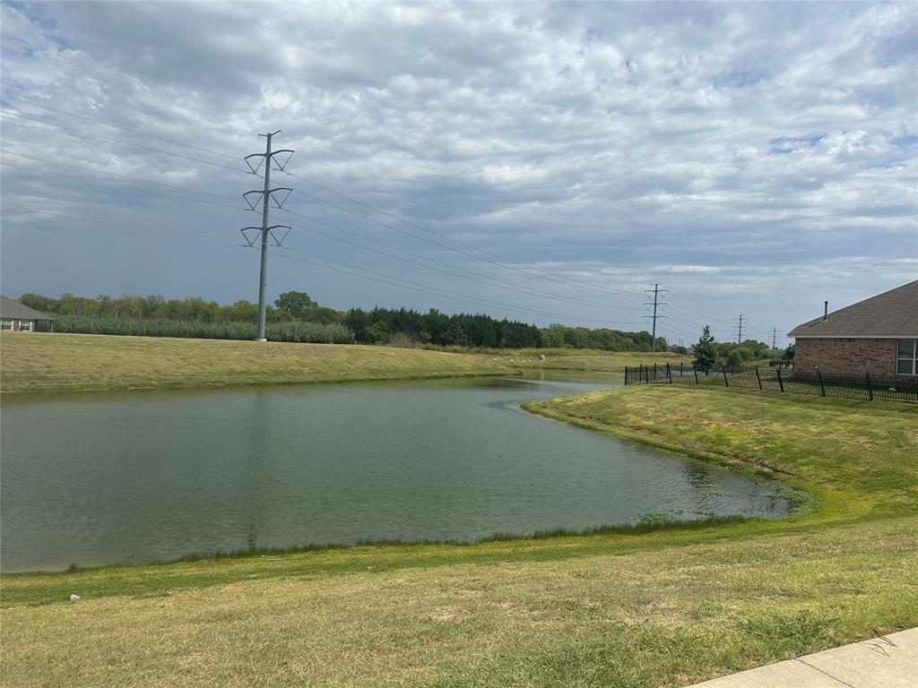1150 East Seeton Road Grand Prairie, TX 75054 - Photo 5 of 13 Property view of water