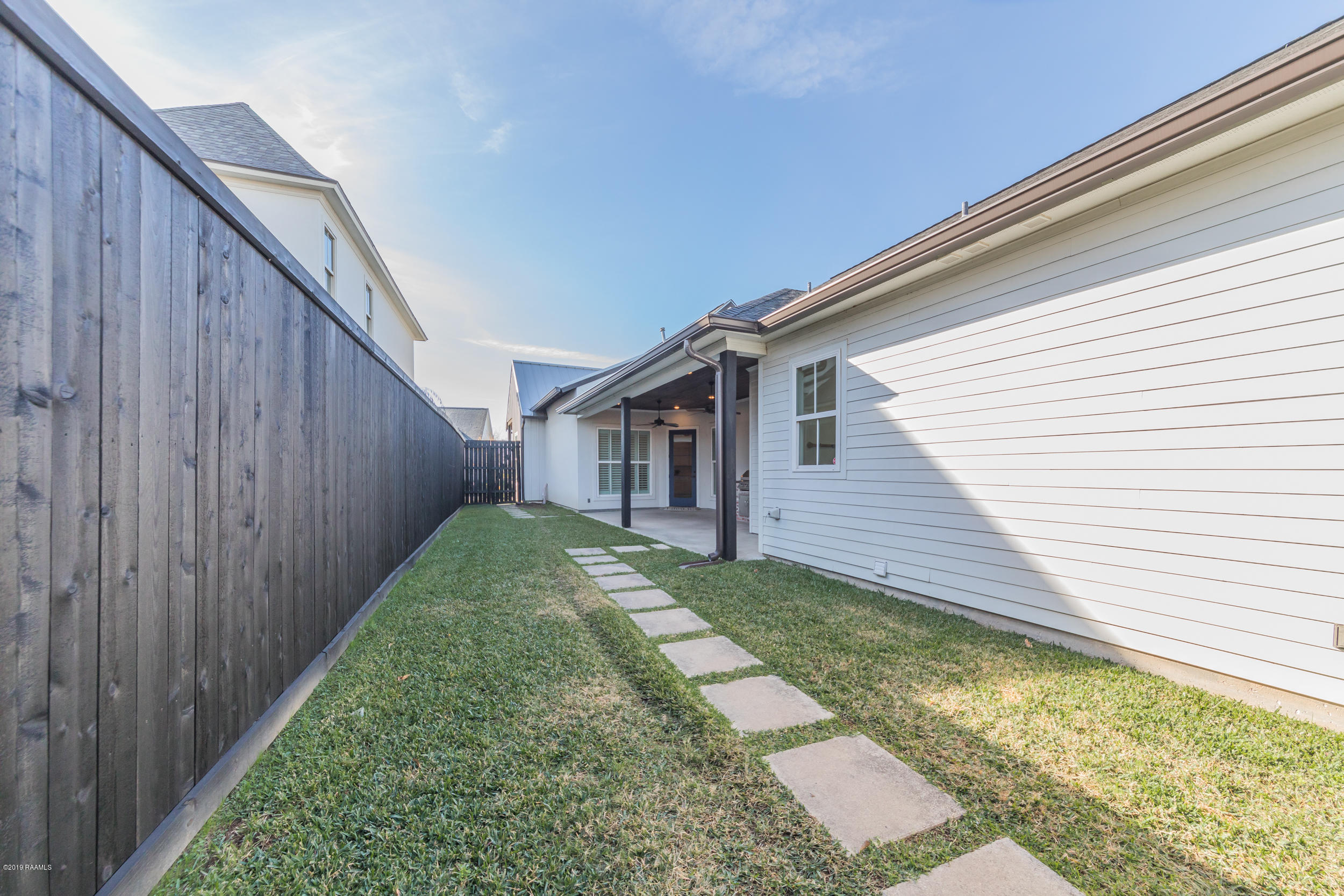 702 Waterview Road Youngsville, LA 70592 - Photo 32 of 37 702Waterview-8