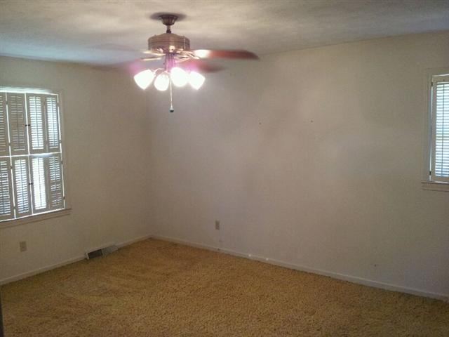 133 Baylor Road Piedmont, SC 29673 - Photo 3 of 9 Gallery Image 3