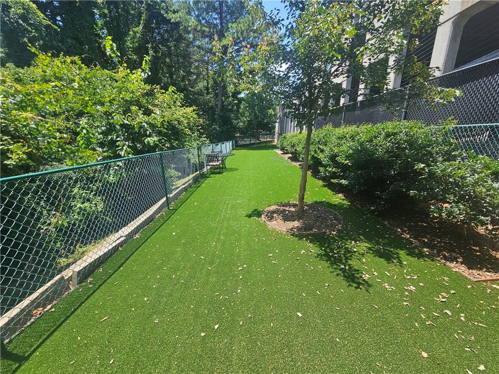 3777 Peachtree Road Northeast, Unit 1324 Atlanta, GA 30319 - Photo 33 of 38