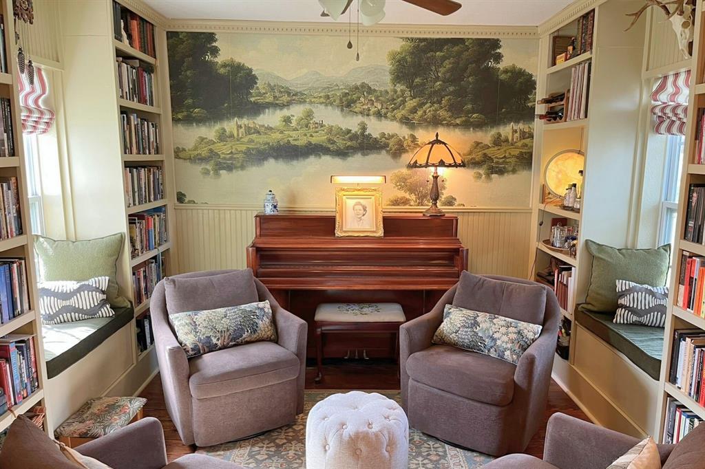 713 West Spring Street Weatherford, TX 76086 - Photo 11 of 40