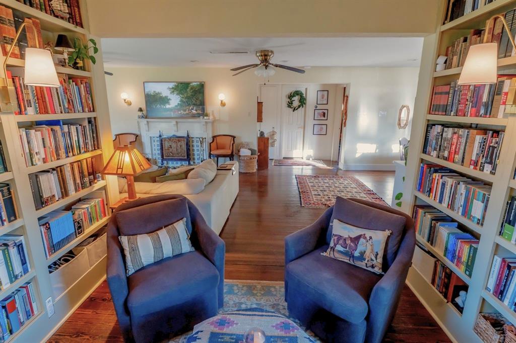 713 West Spring Street Weatherford, TX 76086 - Photo 14 of 40