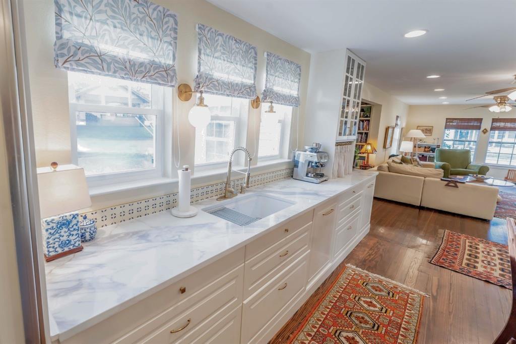 713 West Spring Street Weatherford, TX 76086 - Photo 18 of 40