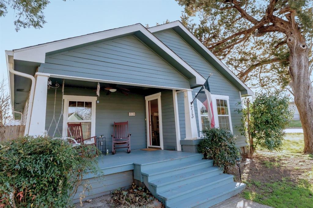 713 West Spring Street Weatherford, TX 76086 - Photo 2 of 40