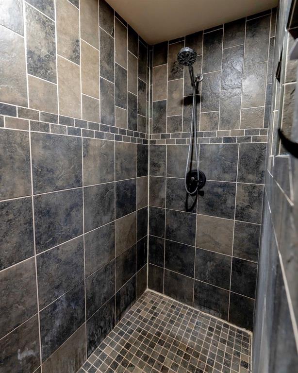 713 West Spring Street Weatherford, TX 76086 - Photo 35 of 40