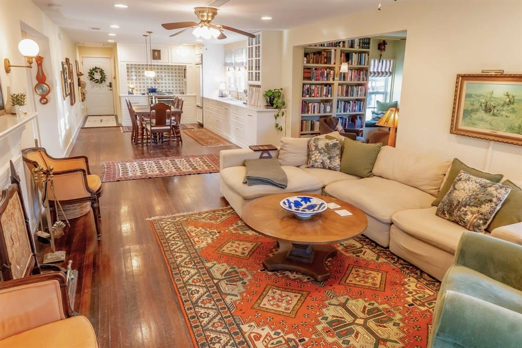 713 West Spring Street Weatherford, TX 76086 - Photo 5 of 40