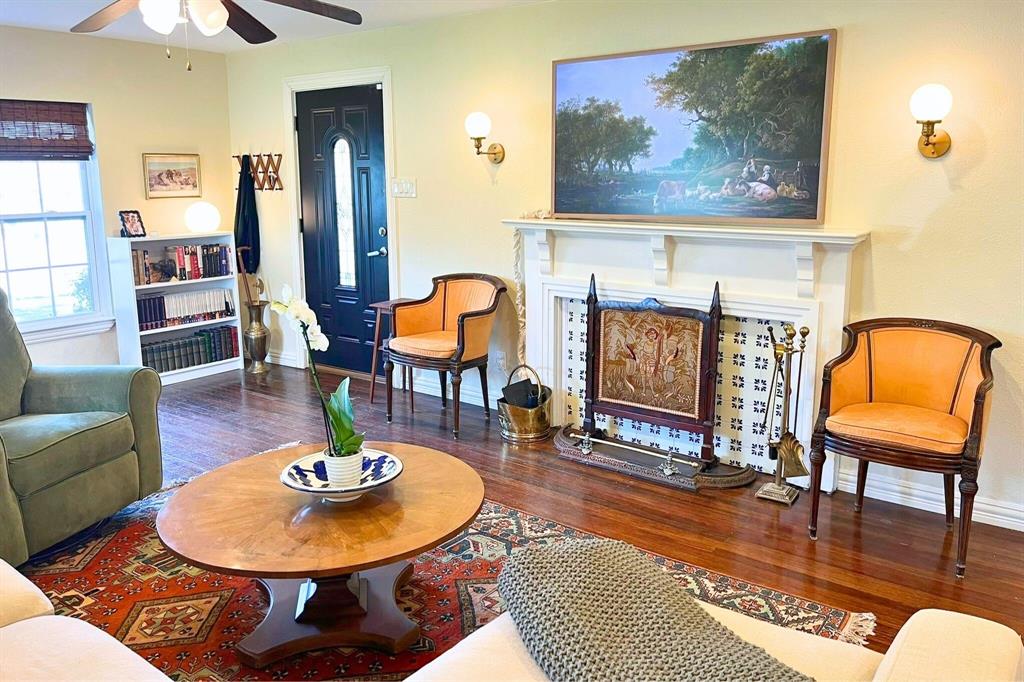 713 West Spring Street Weatherford, TX 76086 - Photo 8 of 40