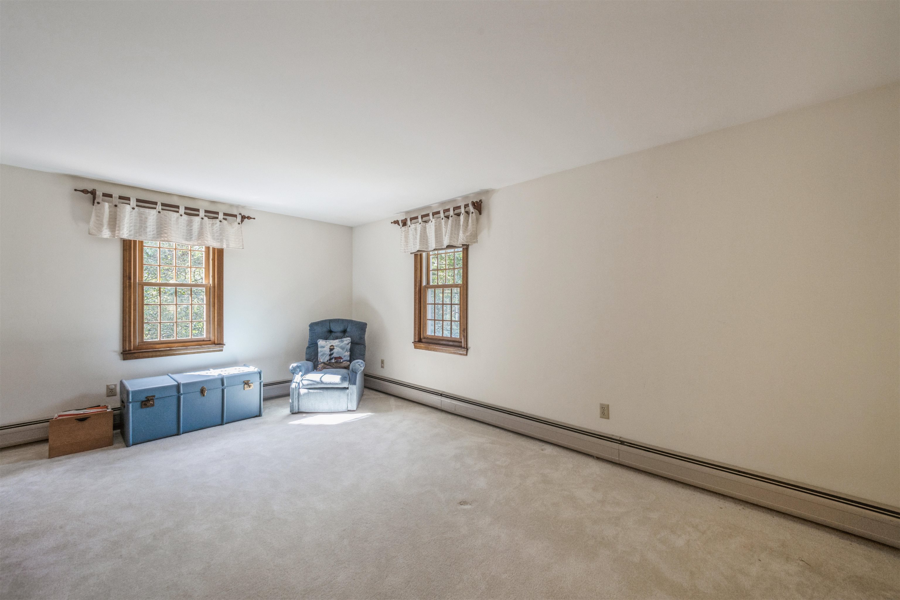 136 Amherst Street Amherst, NH 03031 - Photo 19 of 37