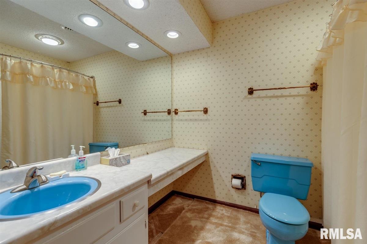 2957 Battersea Point Springfield, IL 62704 - Photo 12 of 32 Gallery Image 12