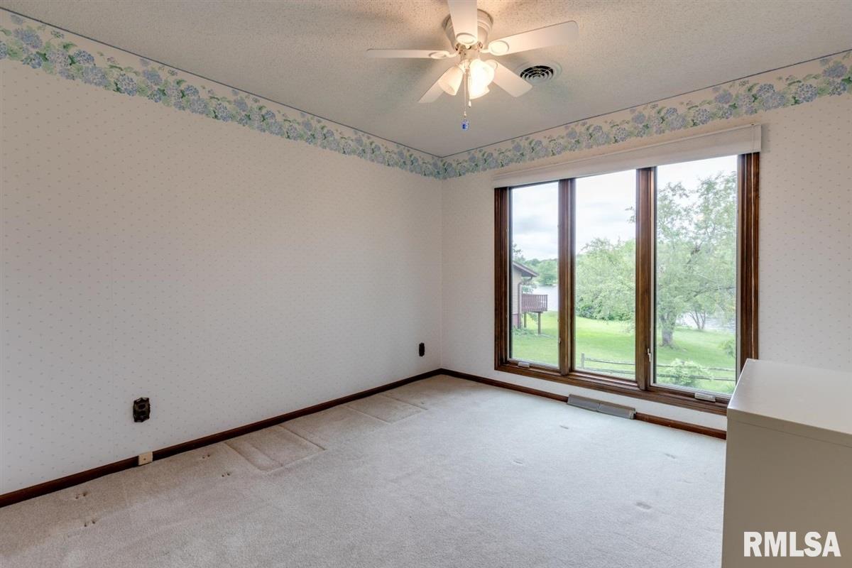 2957 Battersea Point Springfield, IL 62704 - Photo 9 of 32 Gallery Image 9