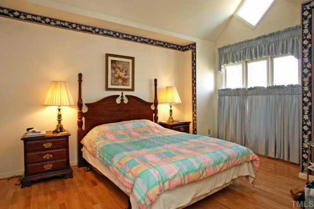 245 New Bern Place, Unit 301 Raleigh, NC 27601 - Photo 8 of 12 Gallery Image 8