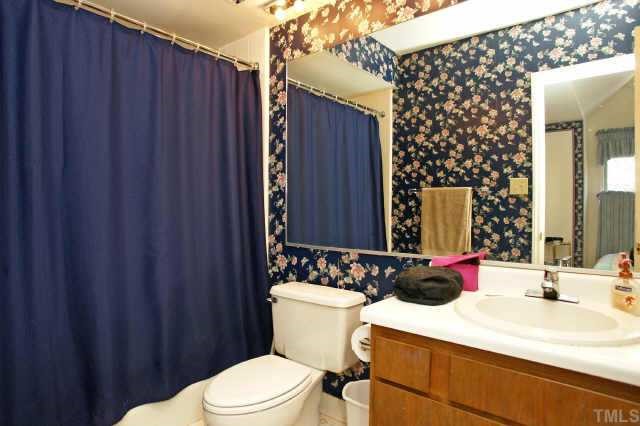 245 New Bern Place, Unit 301 Raleigh, NC 27601 - Photo 9 of 12 Gallery Image 9