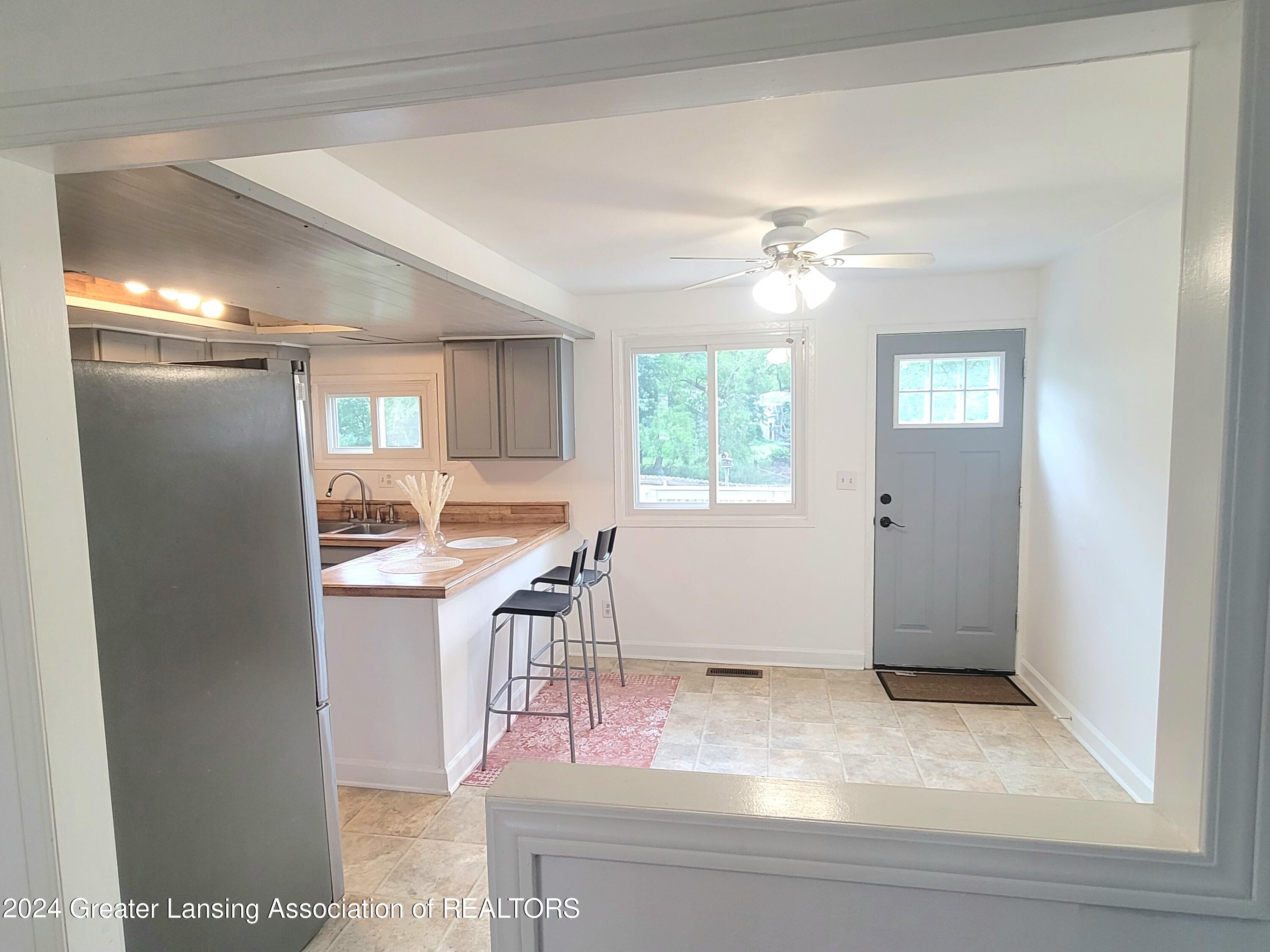 4509 North Aurelius Road Lansing, MI 48910 - Photo 11 of 33 20240607_114227