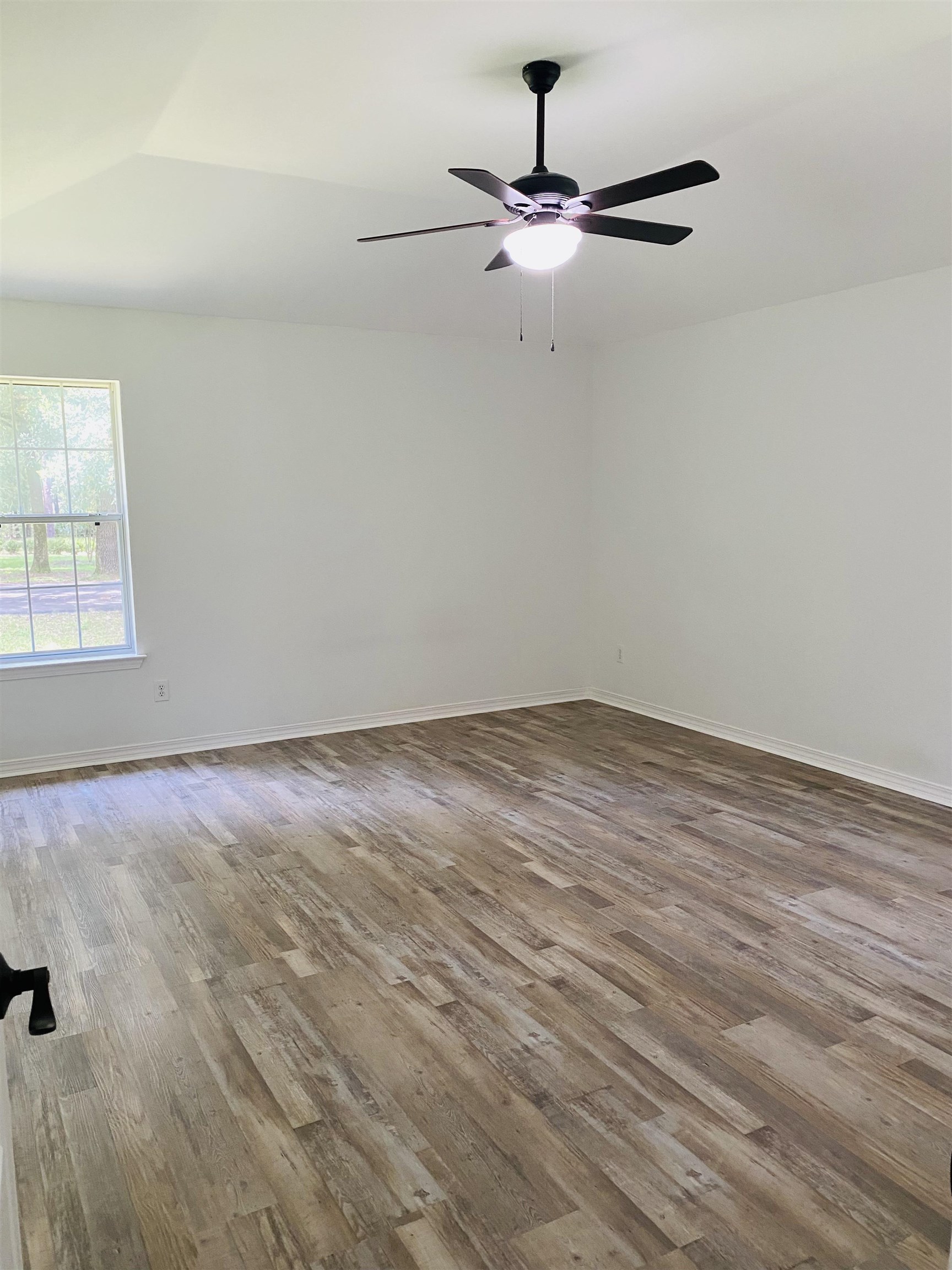 29729 Douglas Road Daphne, AL 36526 - Photo 11 of 18 Master Bedroom