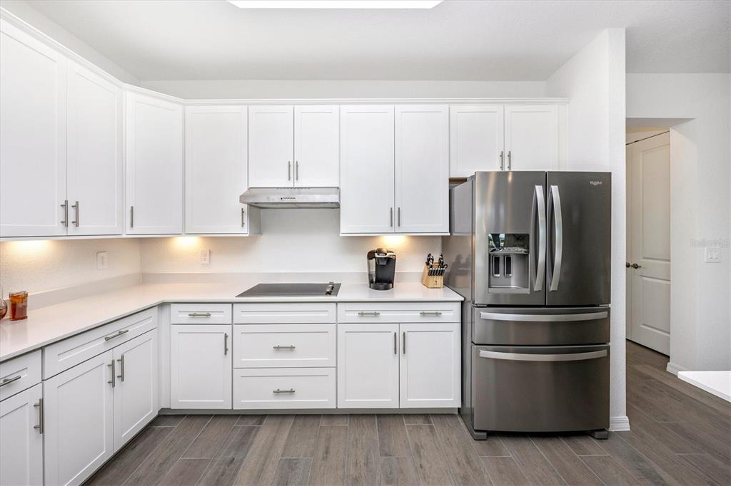 12950 Tulum Loop Venice, FL 34293 - Photo 16 of 98