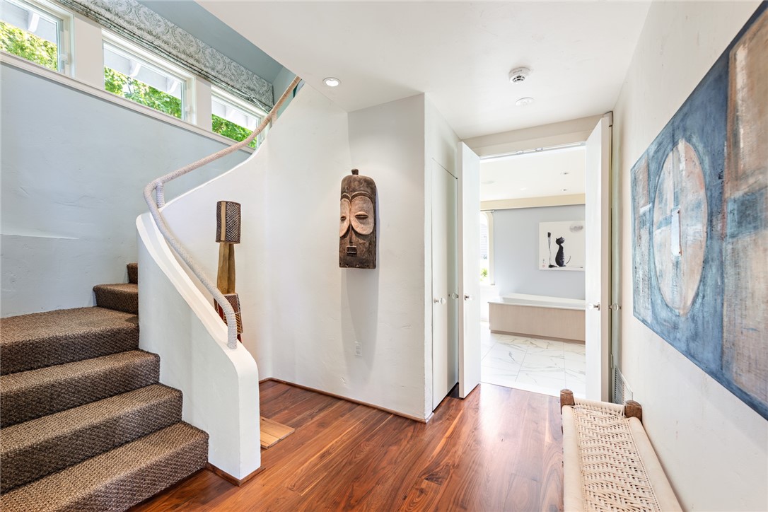 79 Shore Road Bristol, RI 02809 - Photo 17 of 50