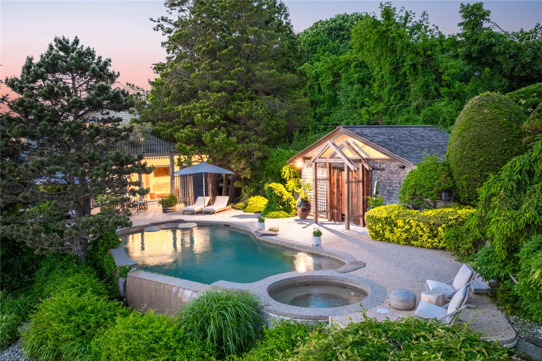 79 Shore Road Bristol, RI 02809 - Photo 18 of 50