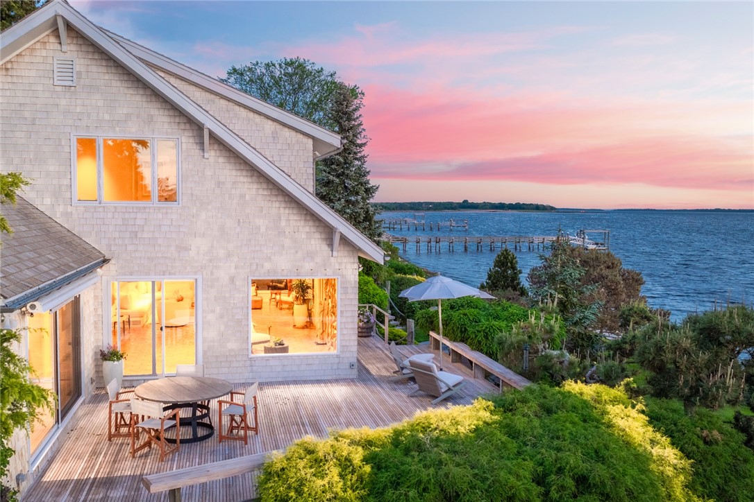 79 Shore Road Bristol, RI 02809 - Photo 20 of 50