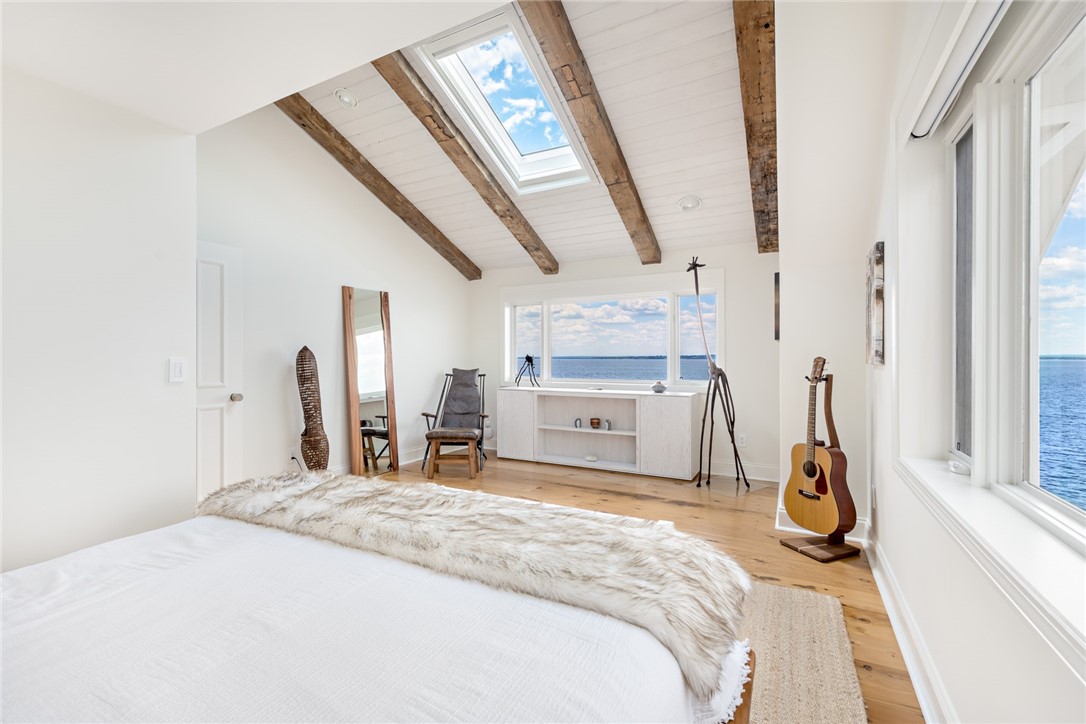 79 Shore Road Bristol, RI 02809 - Photo 34 of 50 2 of 2 Bedrooms -Main House